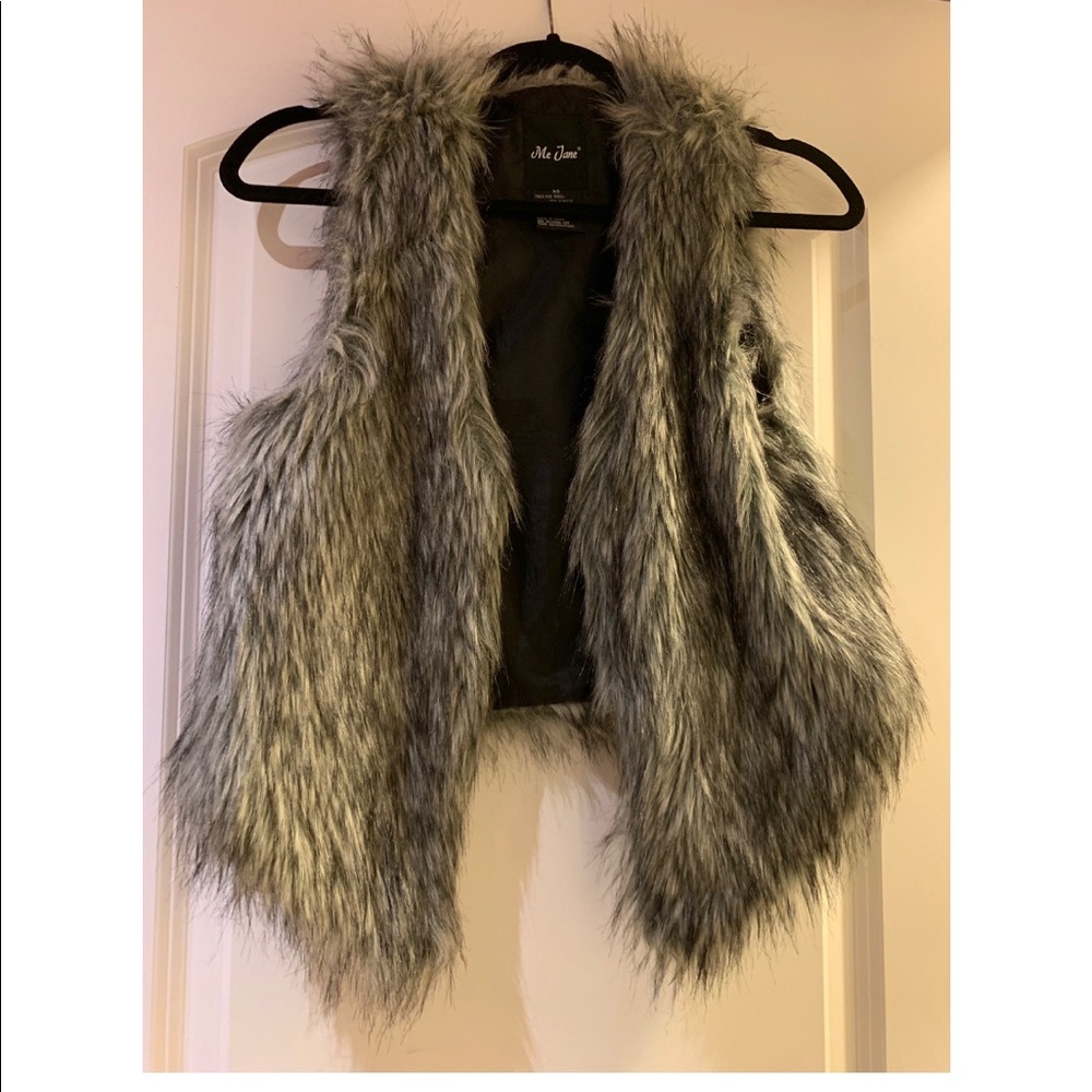 Faux fur vest
